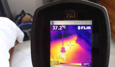 Détection d'une fite d'eau par caméra thermique avec AG Plombier Bordeaux